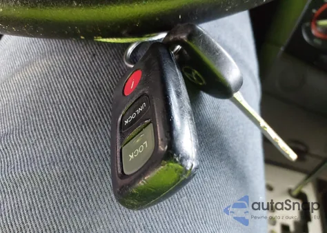 2008 Mazda Mazda3 I Touring Value z USA, uszkodzony, nr VIN JM1BK32G281142824